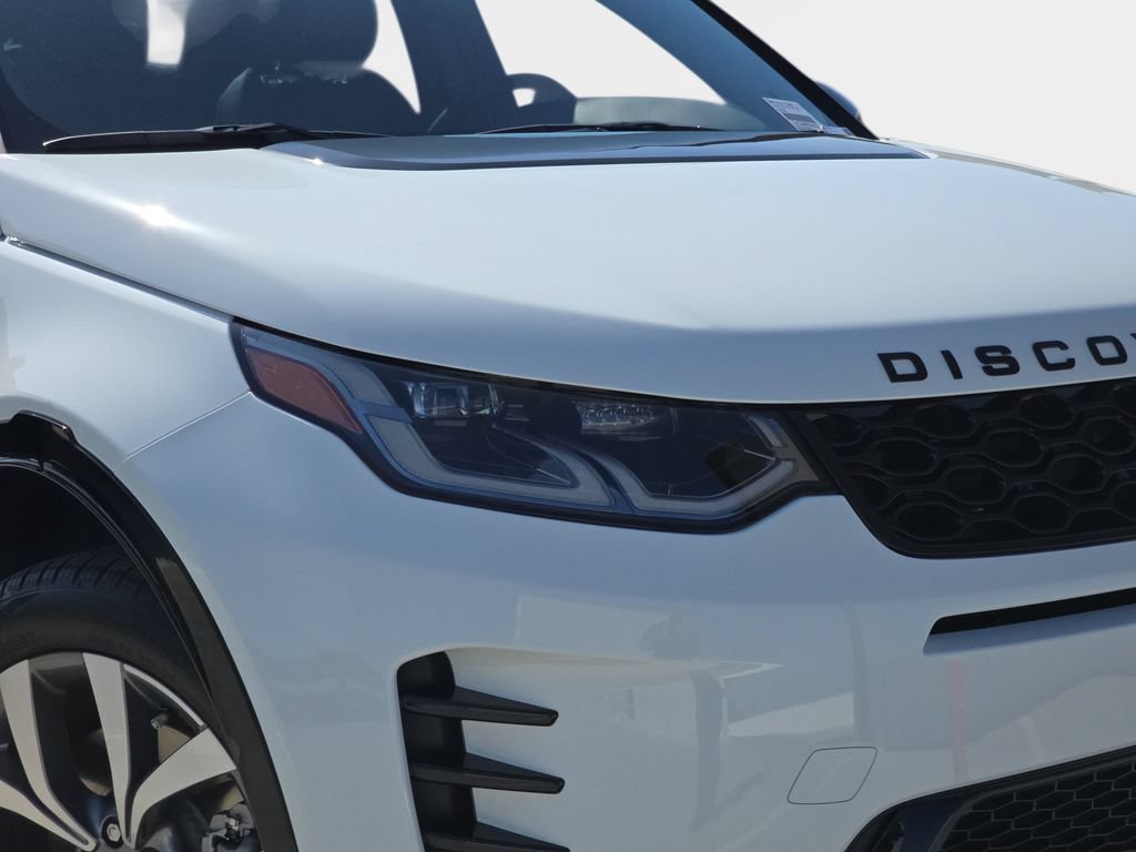 New 2026 Land Rover Discovery Sport Landmark AWD/4WD image 32