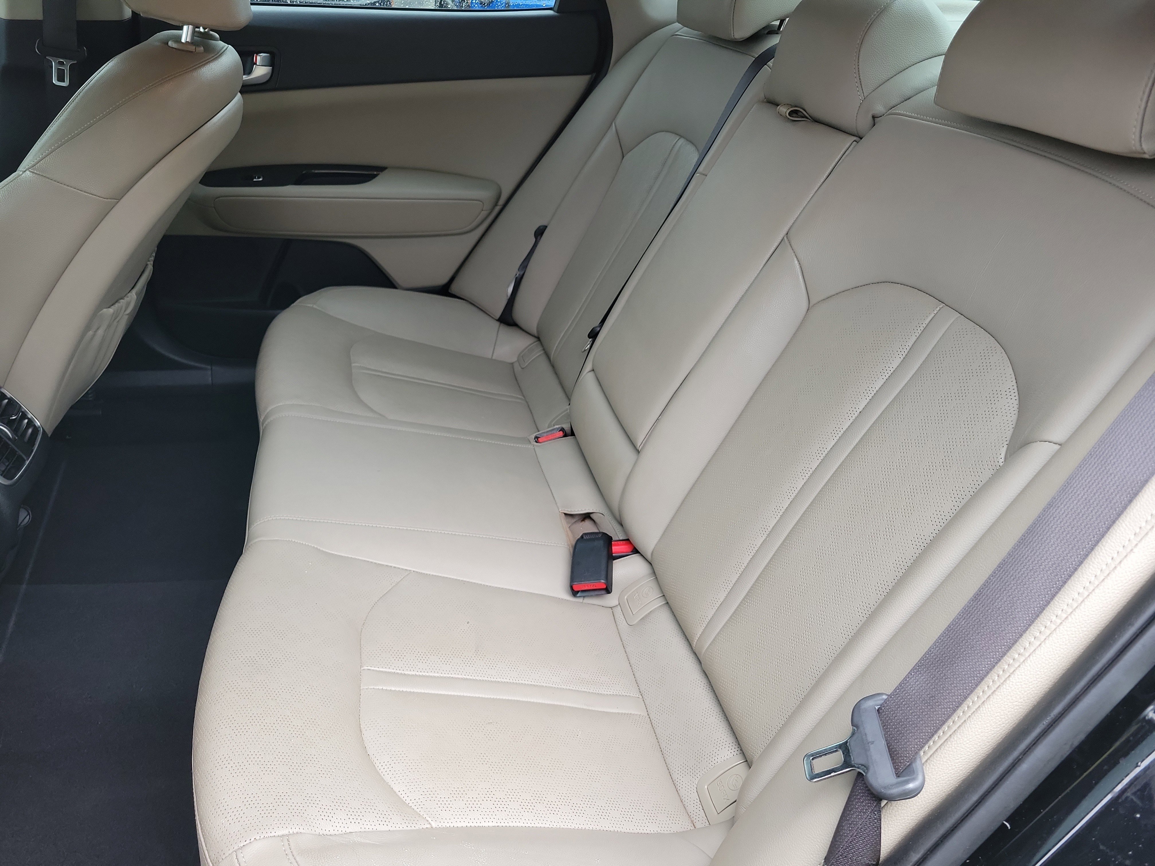 Used 2017 Kia Optima EX FWD image 7