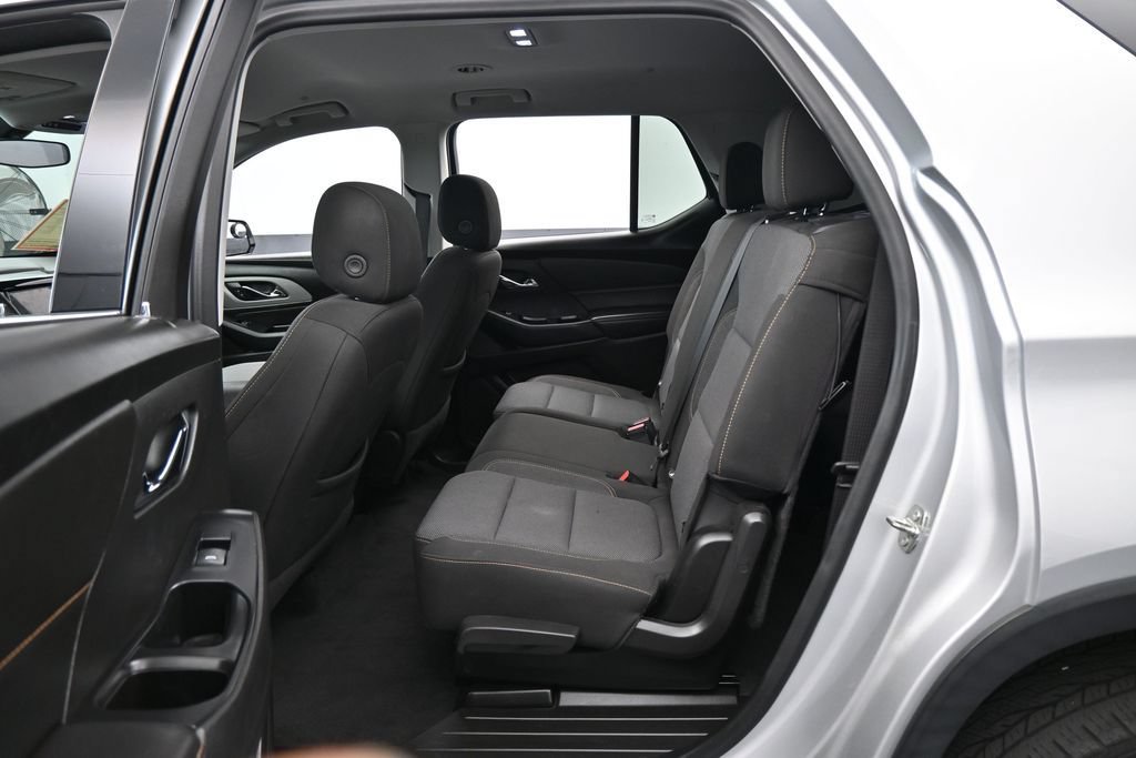 Used 2020 Chevrolet Traverse LS FWD image 27