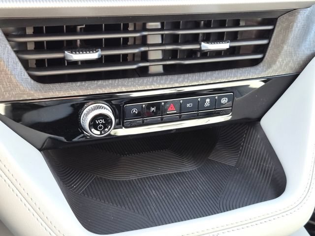 New 2026 Ford Explorer Platinum w/ LUX Leather Package AWD/4WD image 14
