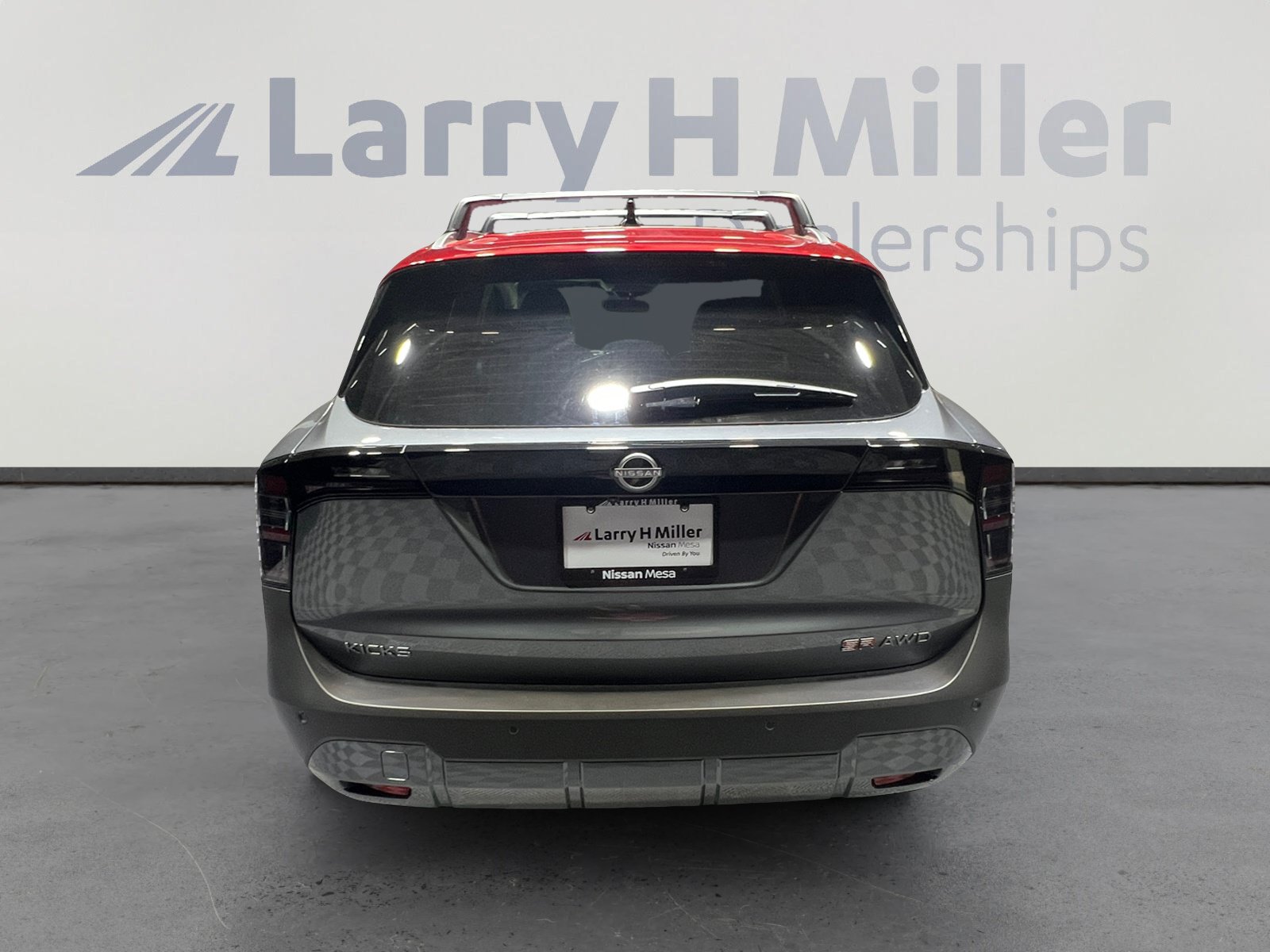 New 2026 Nissan Kicks SR w/ SR Premium Package AWD/4WD image 4