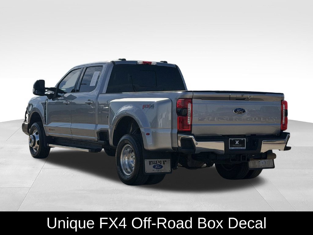 Used 2023 Ford F350 Lariat w/ FX4 Off-Road Package AWD/4WD image 6