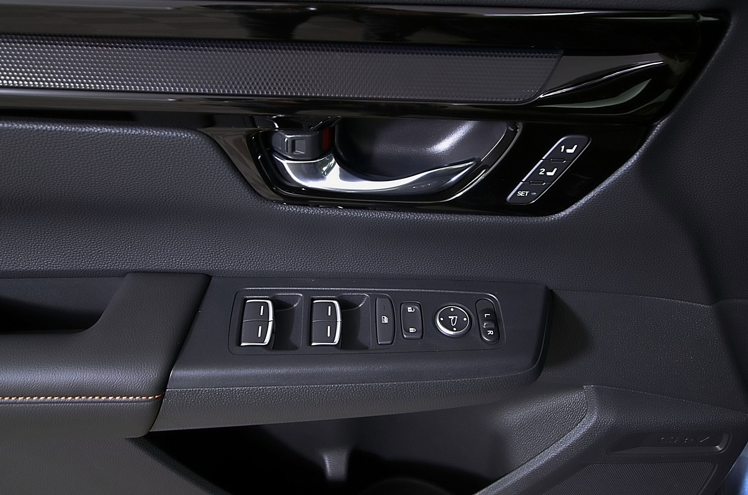 Used 2024 Honda CR-V Sport Touring image 16