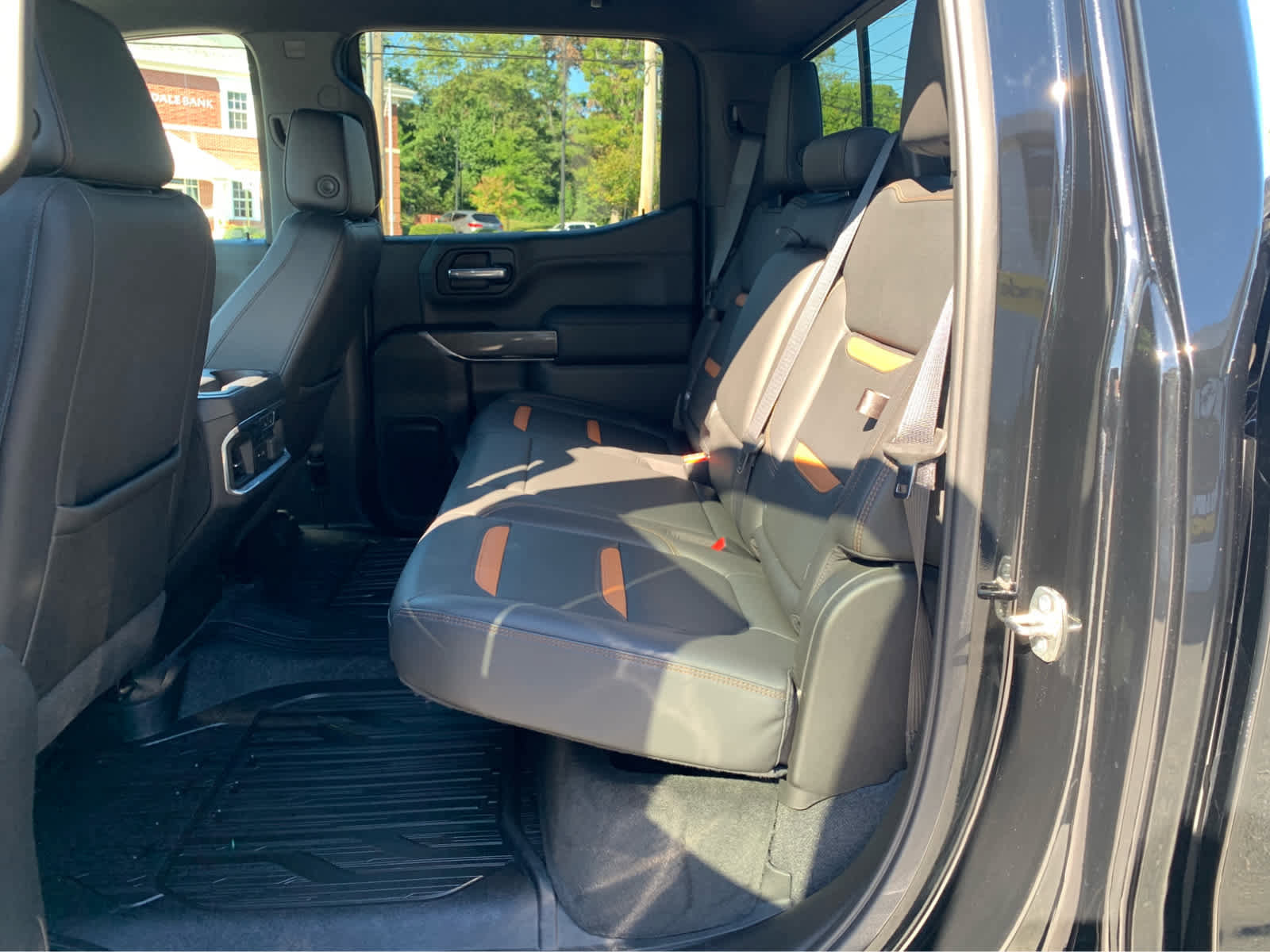 Used 2020 GMC Sierra 1500 AT4 image 22