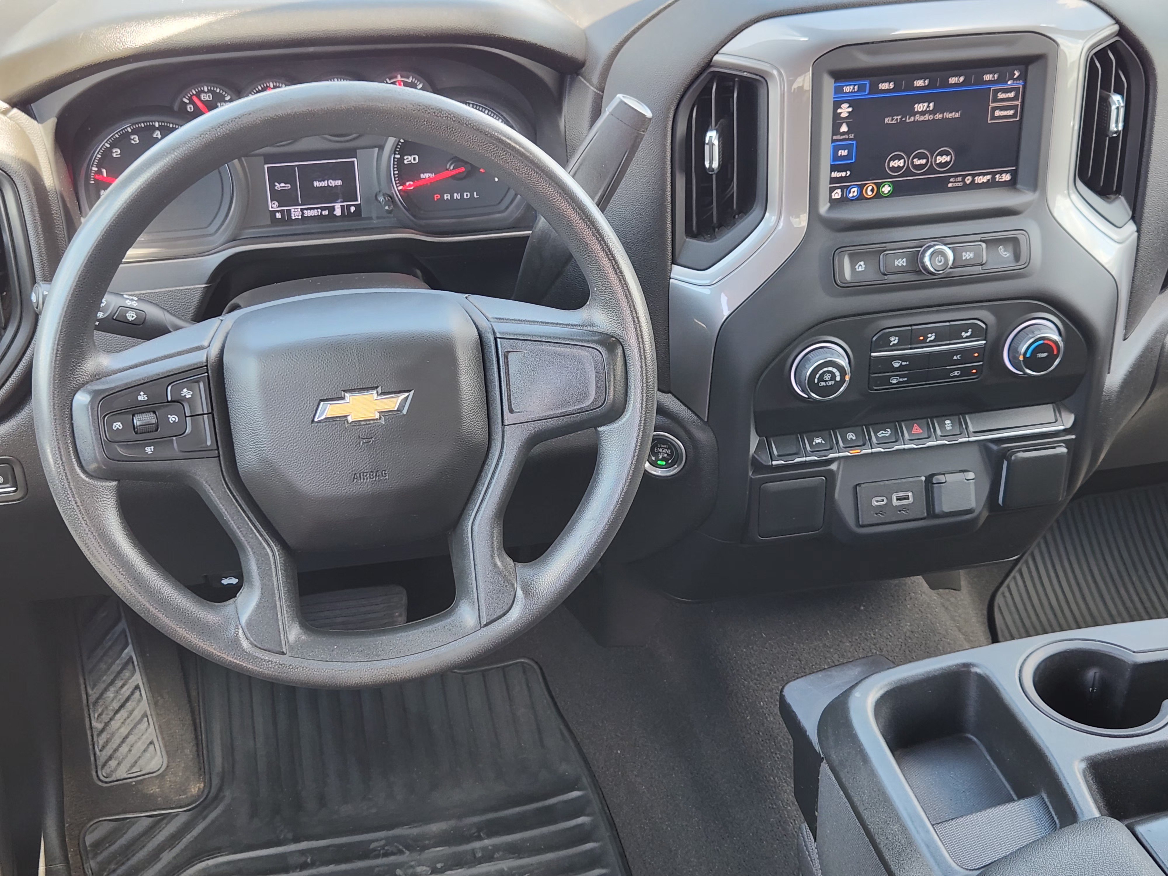 Used 2022 Chevrolet Silverado 1500 Custom AWD/4WD image 26