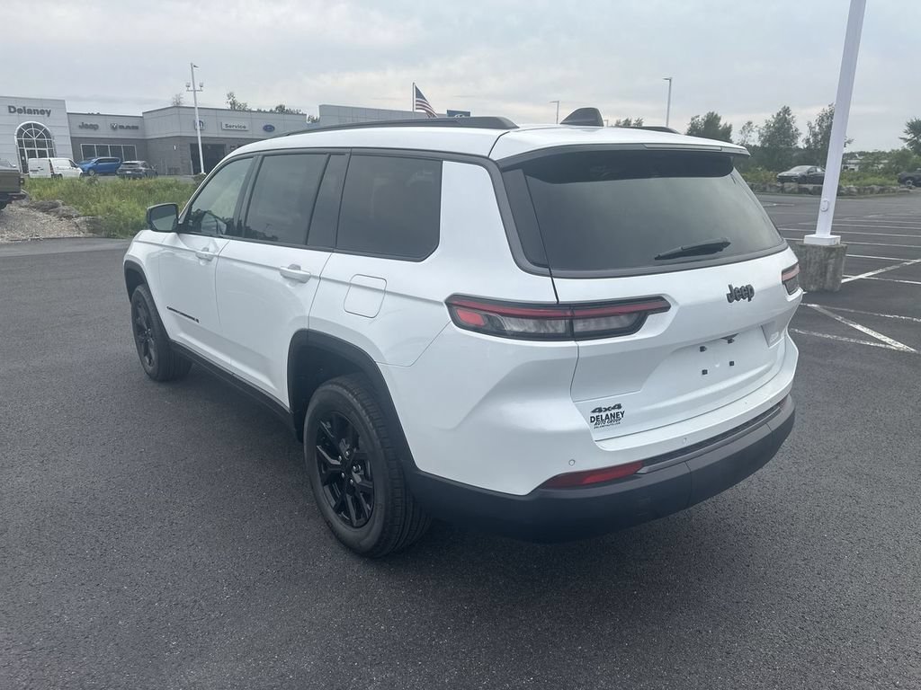 New 2026 Jeep Grand Cherokee L 4WD image 6