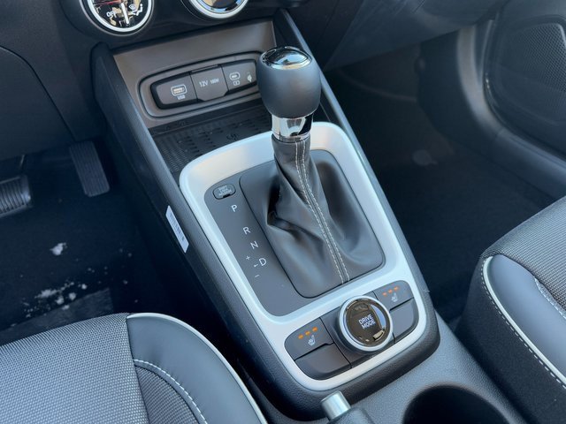 New 2025 Hyundai Venue Limited image 10