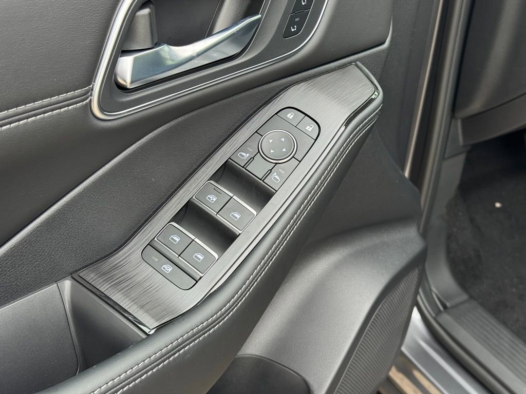 New 2026 Nissan Rogue Platinum image 15