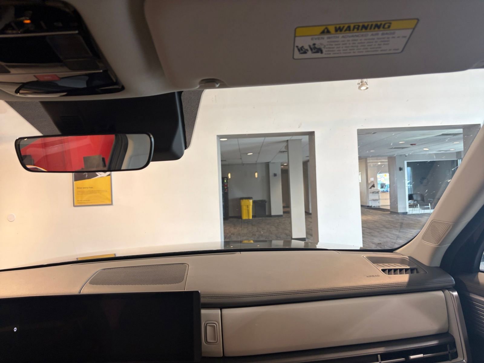 Used 2025 Hyundai Santa Fe SEL image 36