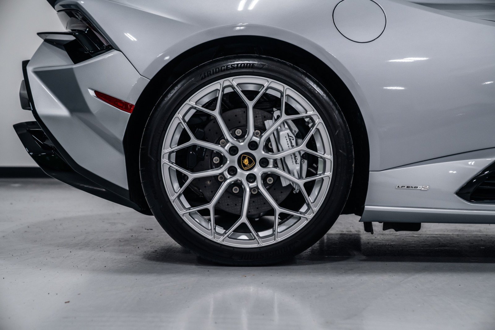 Used 2023 Lamborghini Huracan Tecnica RWD image 37