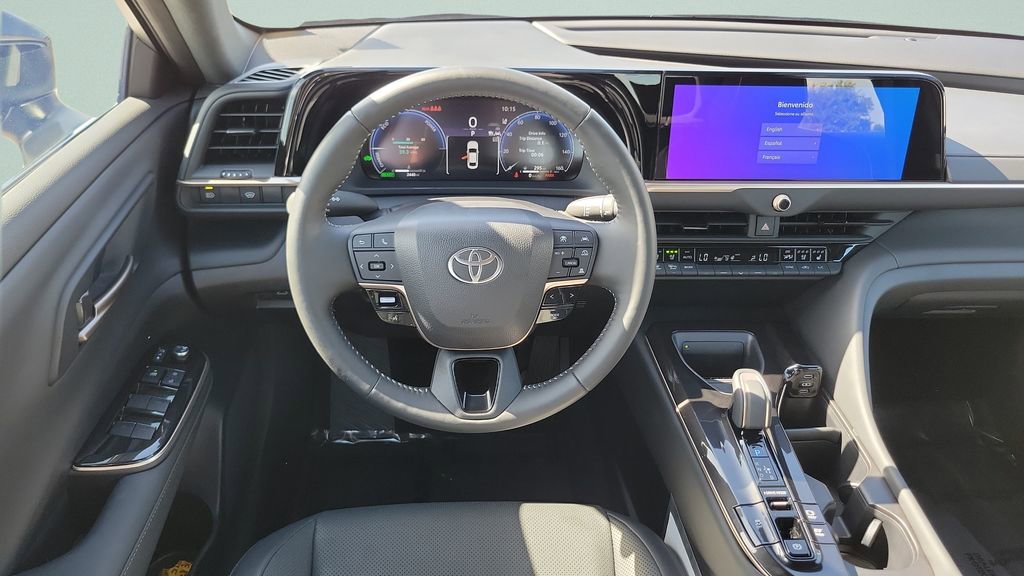 Used 2026 Toyota Crown AWD/4WD image 12