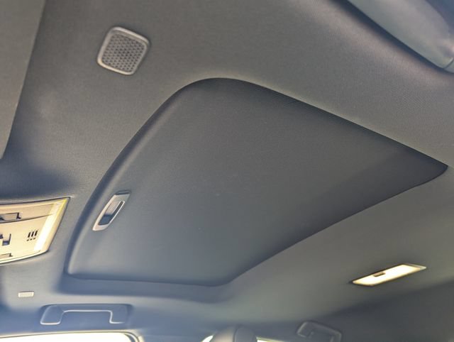 Used 2025 Lexus UX 300h FWD w/ Accessory Package (Z2) image 9