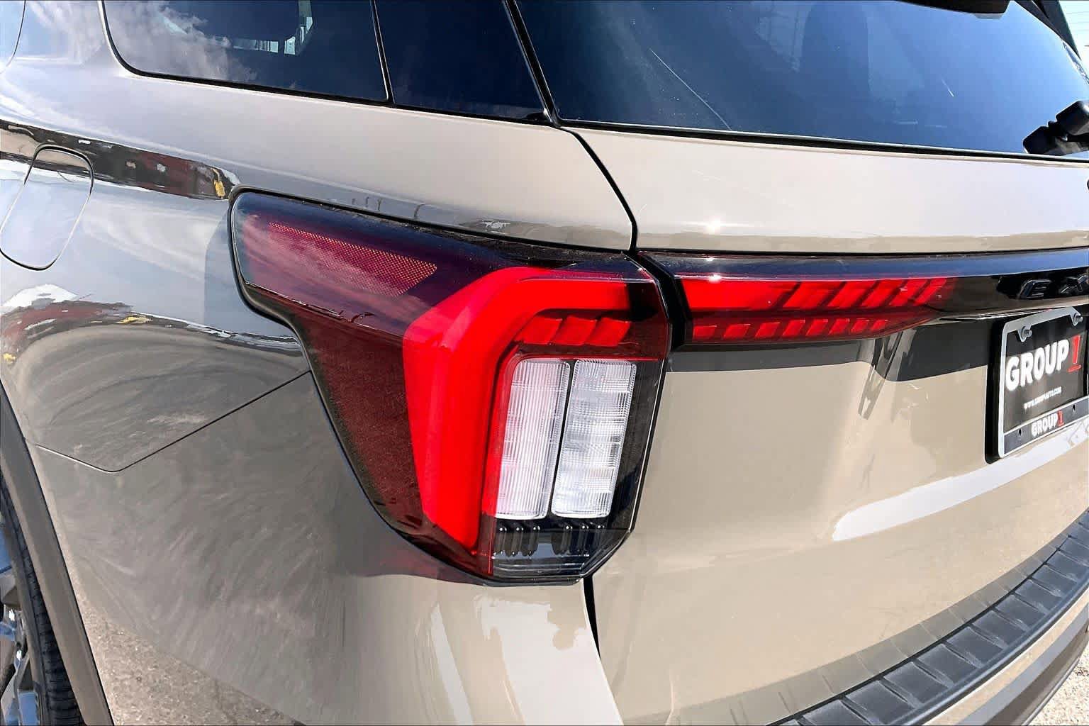 New 2026 Ford Explorer ST AWD/4WD image 14