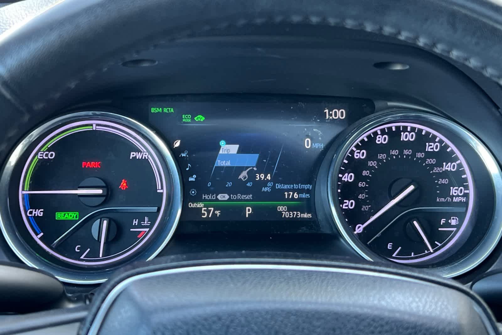 Certified 2019 Toyota Camry XLE w/ Sunroof Package FWD image 29