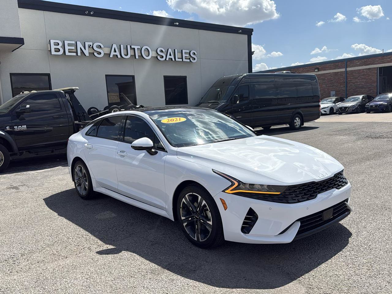 Used 2022 Kia K5 EX w/ EX Premium Package FWD image 4