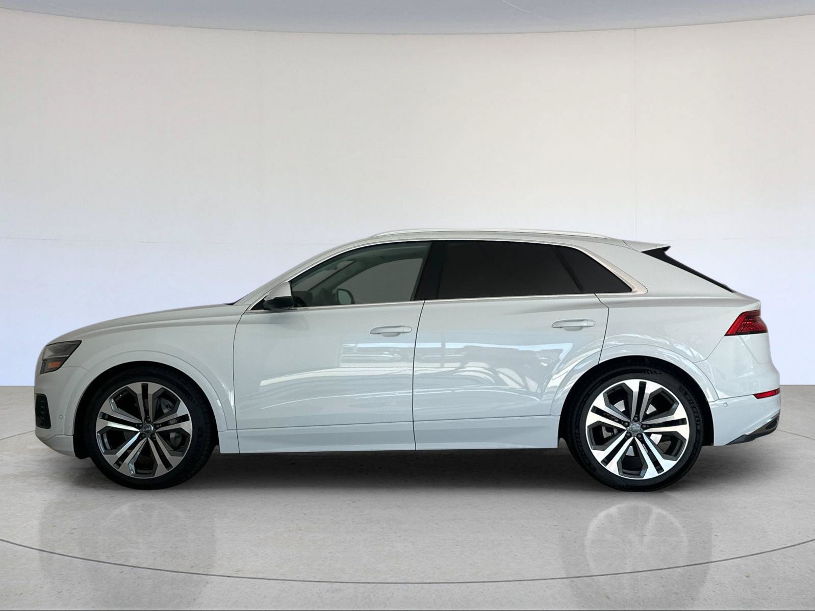 Used 2018 Audi Q7 2.0T Premium Plus w/ Premium Plus Package AWD/4WD image 3