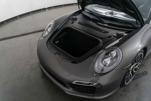 Used 2015 Porsche 911 Turbo S w/ High-end Infotainment Package AWD/4WD image 28