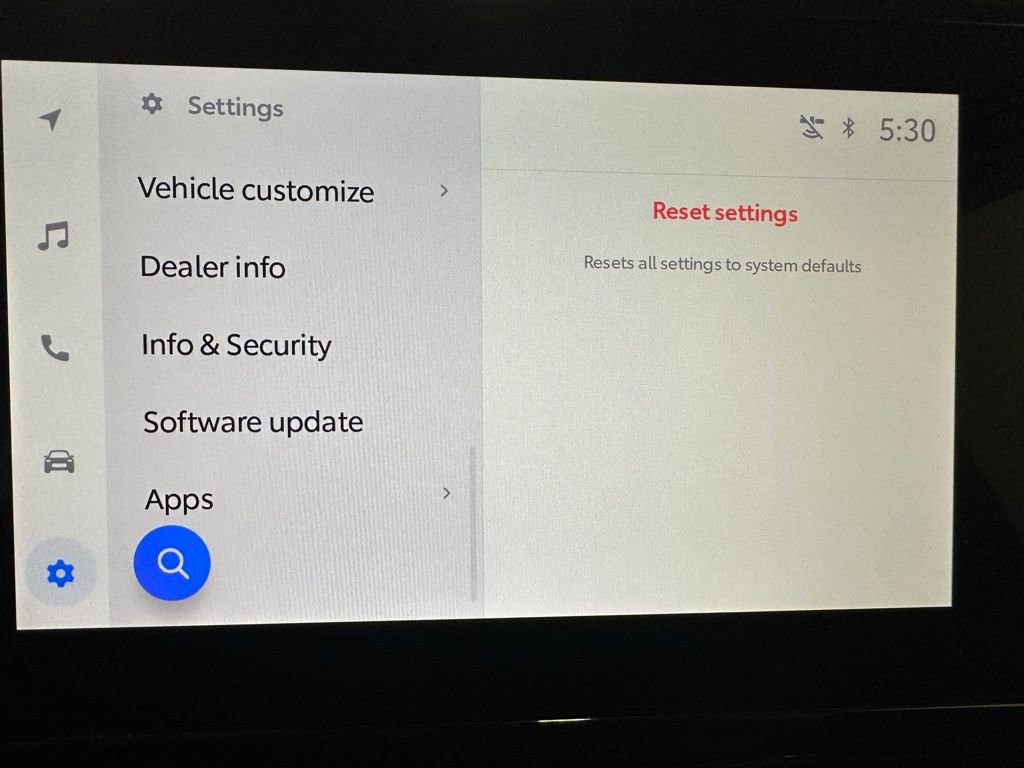 Used 2025 Toyota Corolla LE image 35