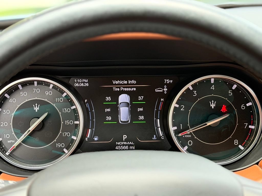 Used 2022 Maserati Levante GT AWD/4WD image 47