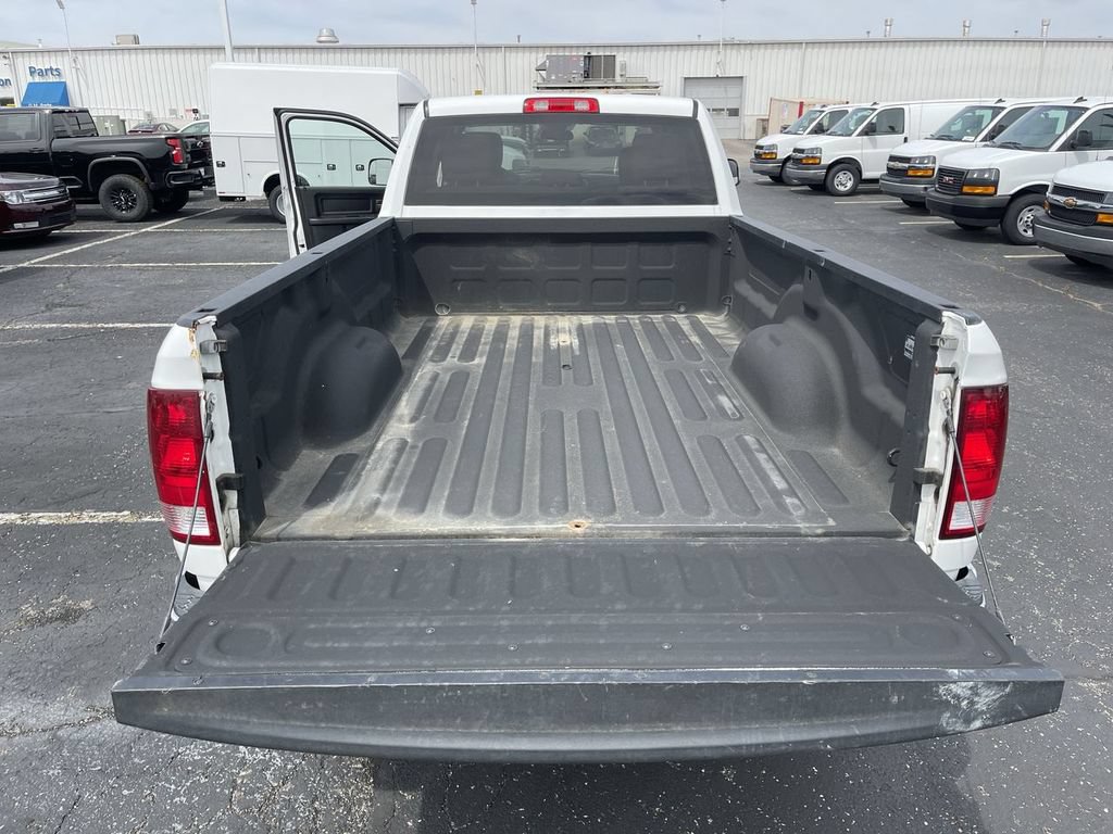 Used 2018 RAM 3500 Tradesman w/ Chrome Appearance Group AWD/4WD image 22
