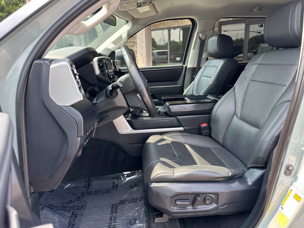Used 2024 Toyota Tundra SR5 w/ SR5 Premium Package AWD/4WD image 9