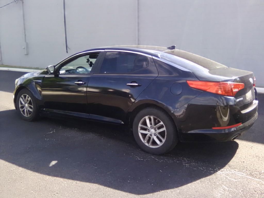 Used 2013 Kia Optima LX FWD image 6