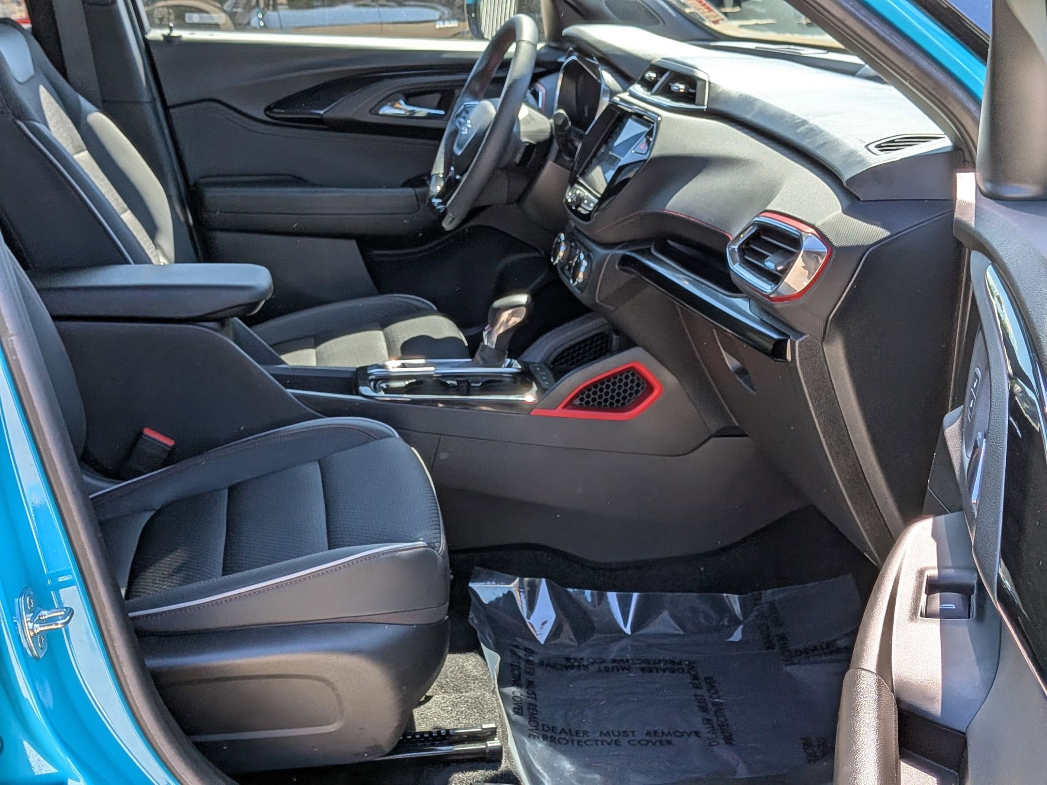 Used 2021 Chevrolet TrailBlazer RS w/ Convenience Package FWD image 30