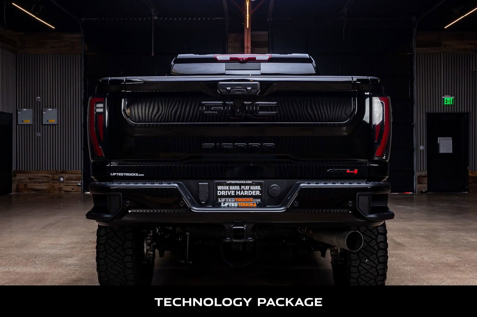 Used 2026 GMC Sierra 2500 AT4 w/ AT4 Premium Plus Package image 7