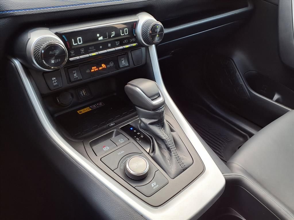 Used 2024 Toyota RAV4 XSE image 25