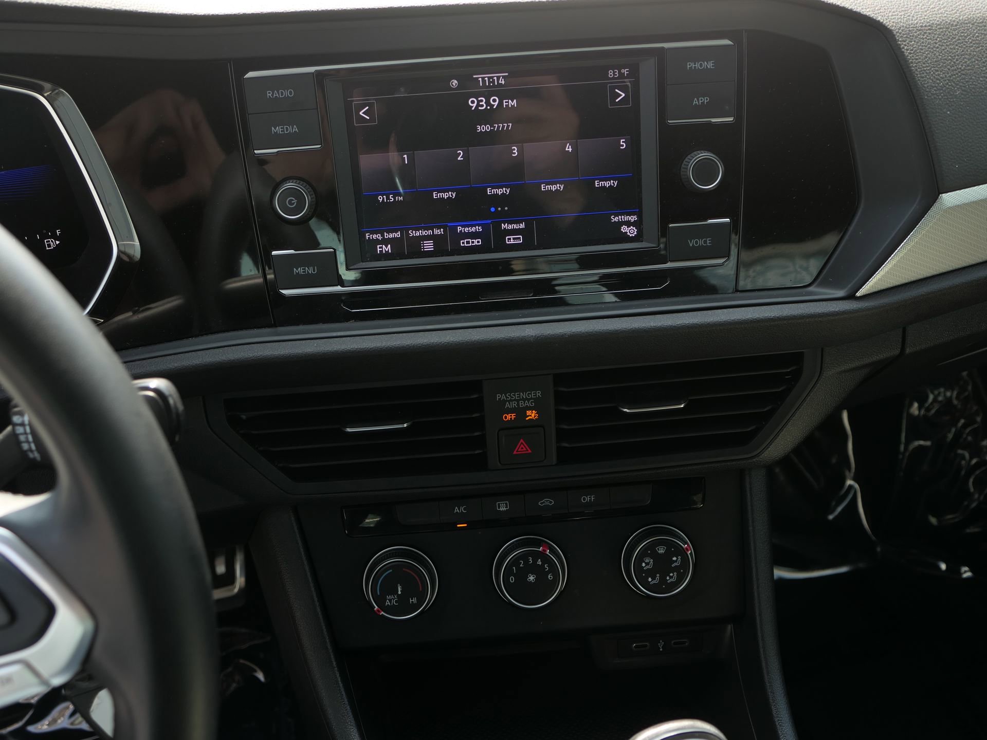 Used 2023 Volkswagen Jetta Sport FWD image 20