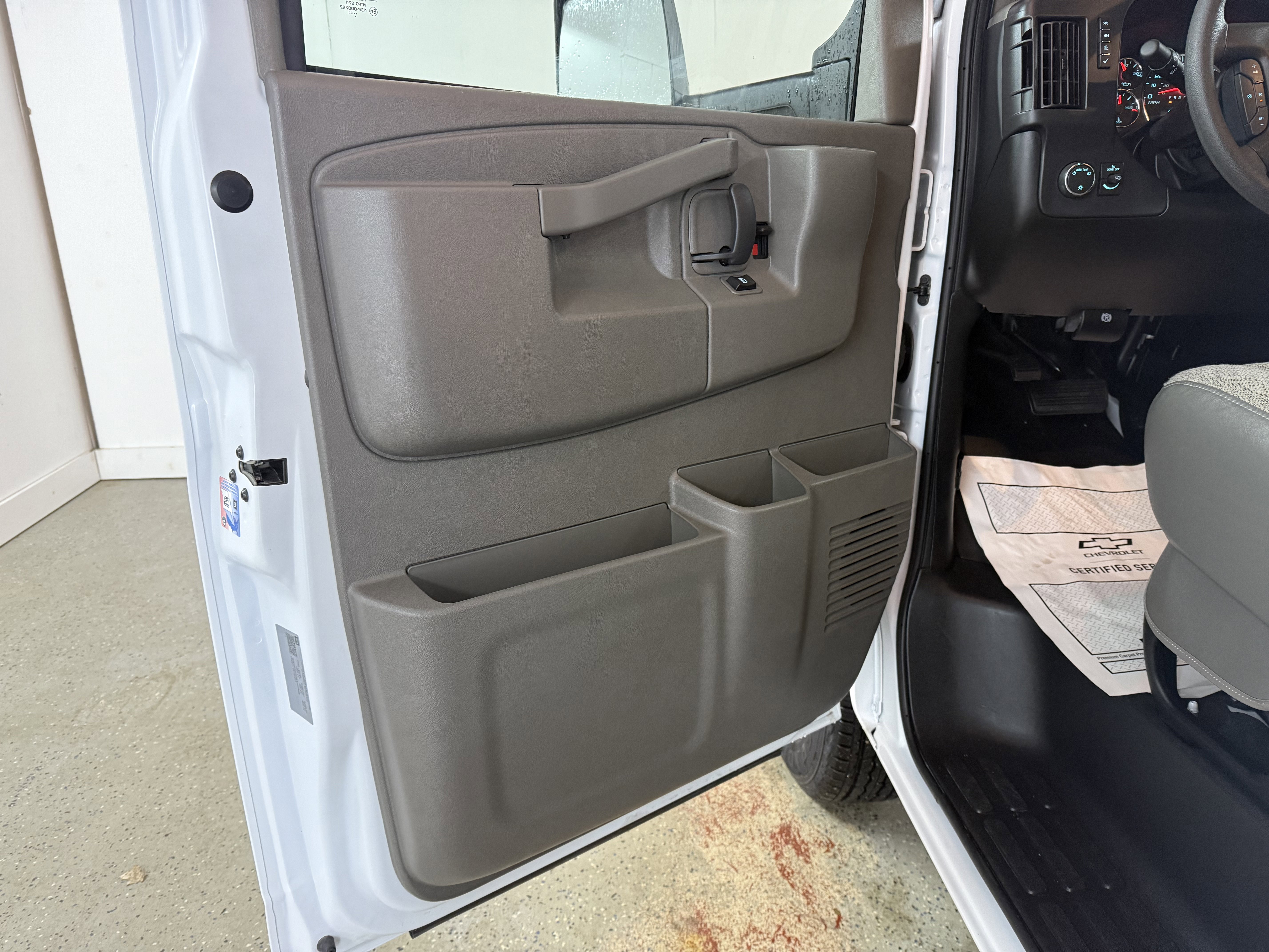 New 2024 GMC Savana 3500 w/ Power Convenience Package image 14