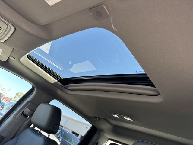 New 2026 GMC Sierra 1500 SLT w/ SLT Premium Package image 22