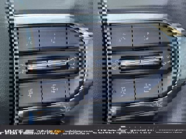 Certified 2025 GMC Acadia Denali image 15