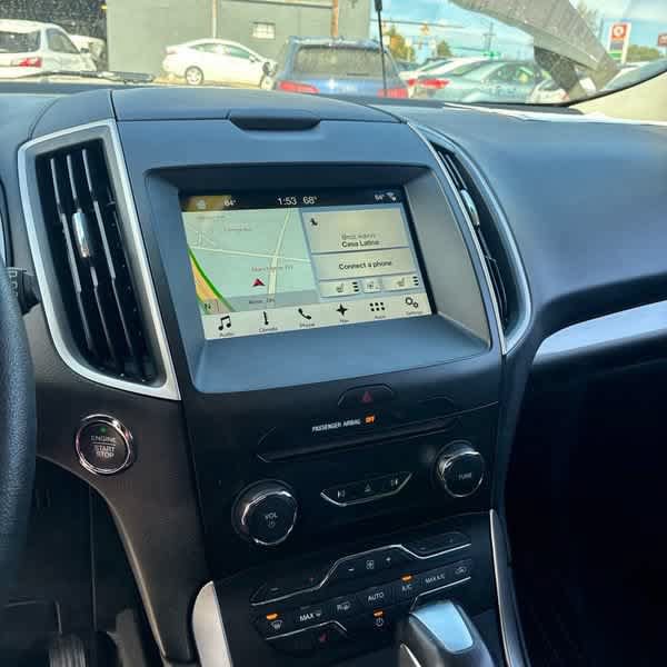 Used 2018 Ford Edge SEL w/ Equipment Group 201A FWD image 14