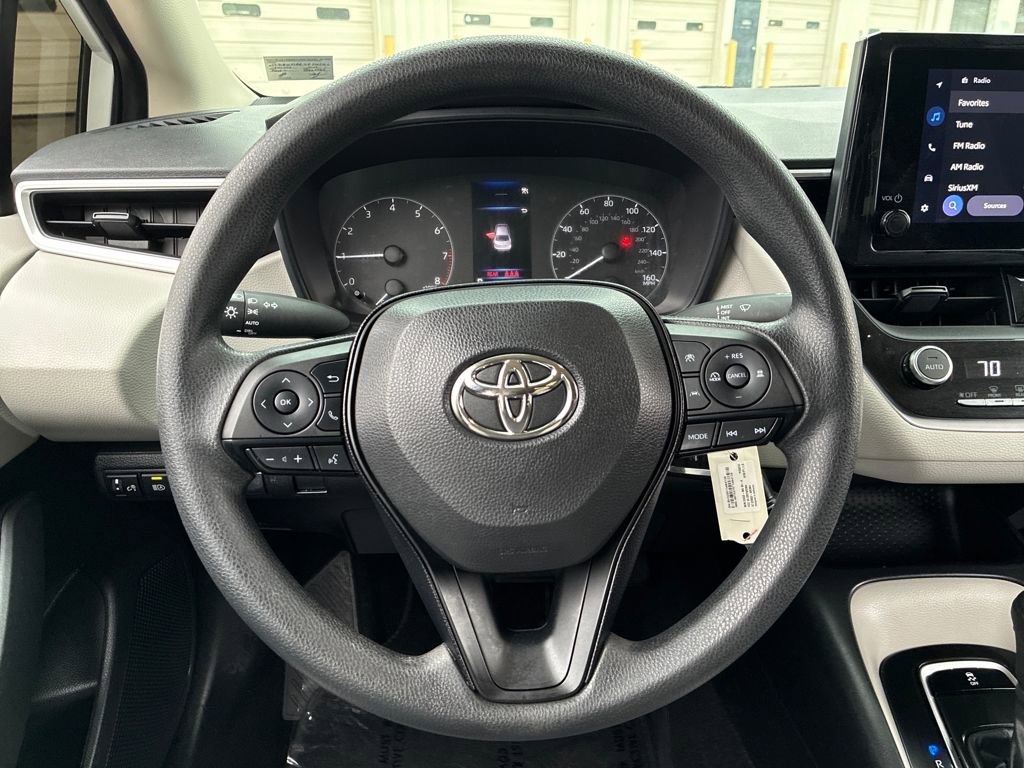 Used 2023 Toyota Corolla LE image 14