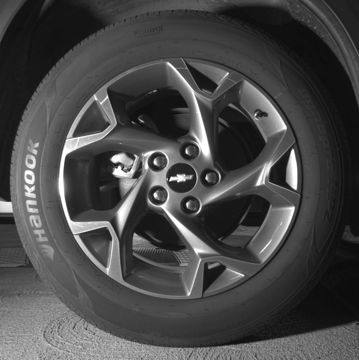 Used 2025 Chevrolet Trax LT FWD image 15