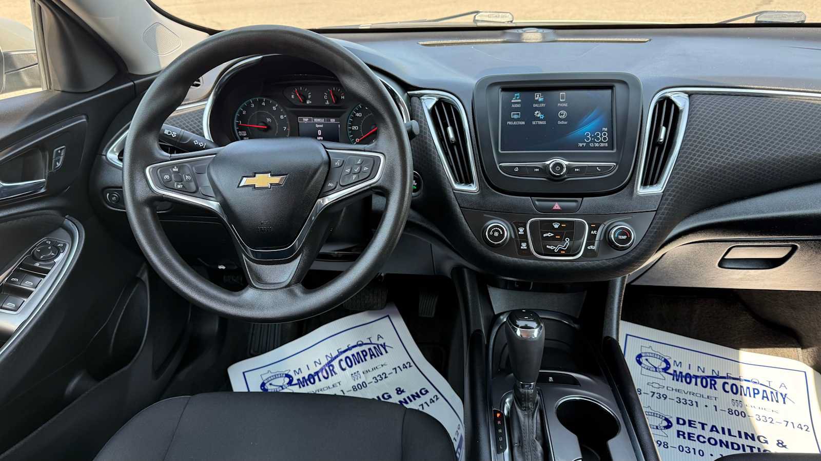 Used 2016 Chevrolet Malibu LT FWD image 10