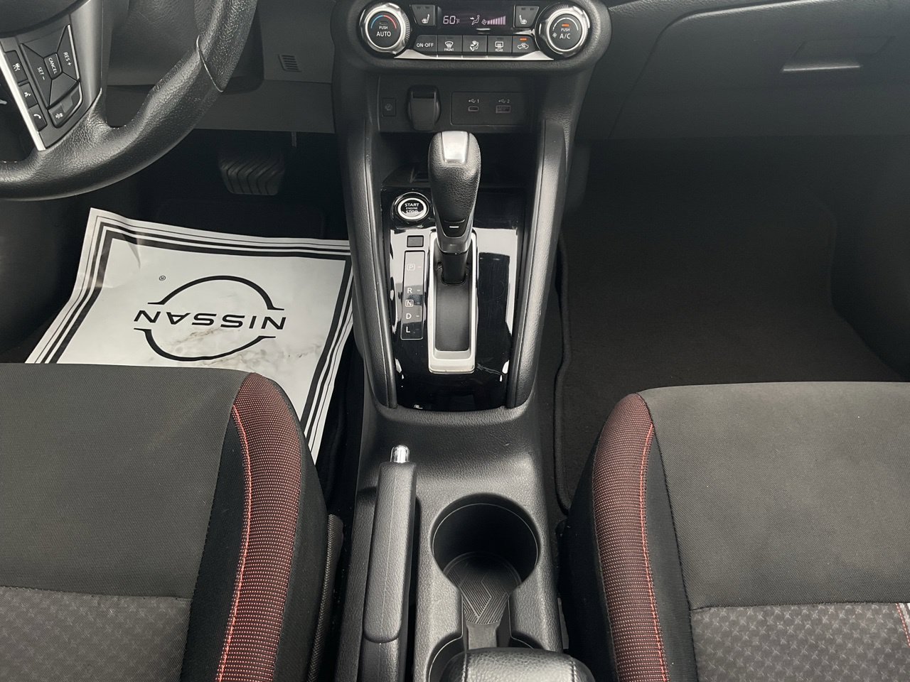 Used 2025 Nissan Versa SR FWD image 14