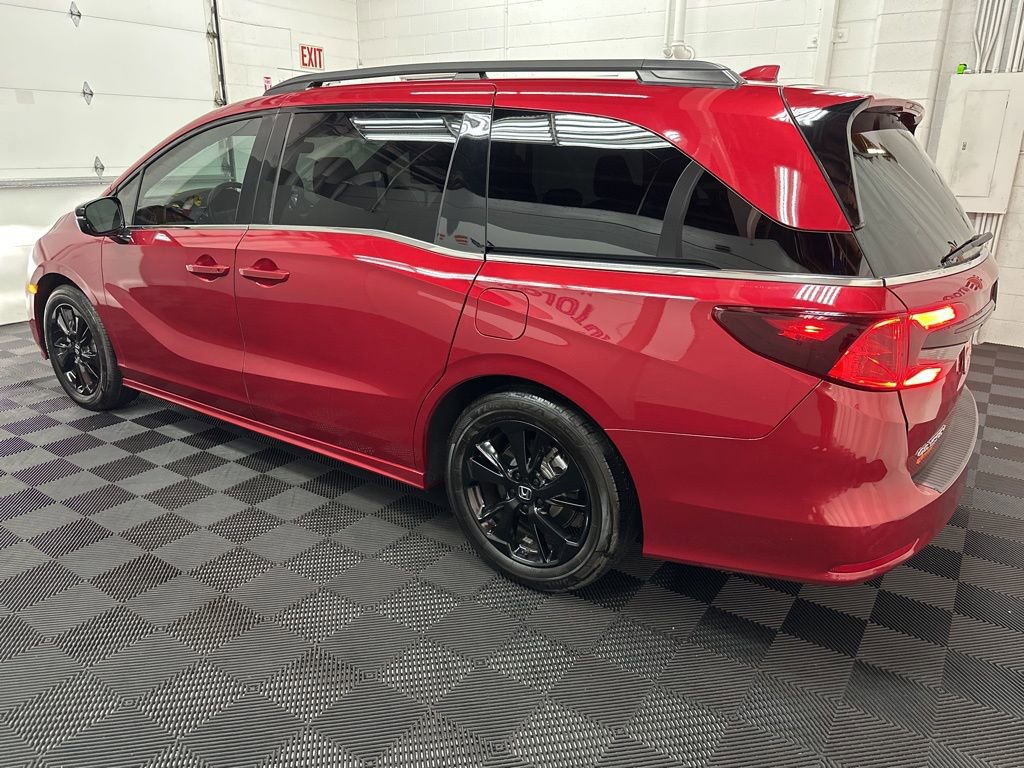 Used 2023 Honda Odyssey Sport image 6