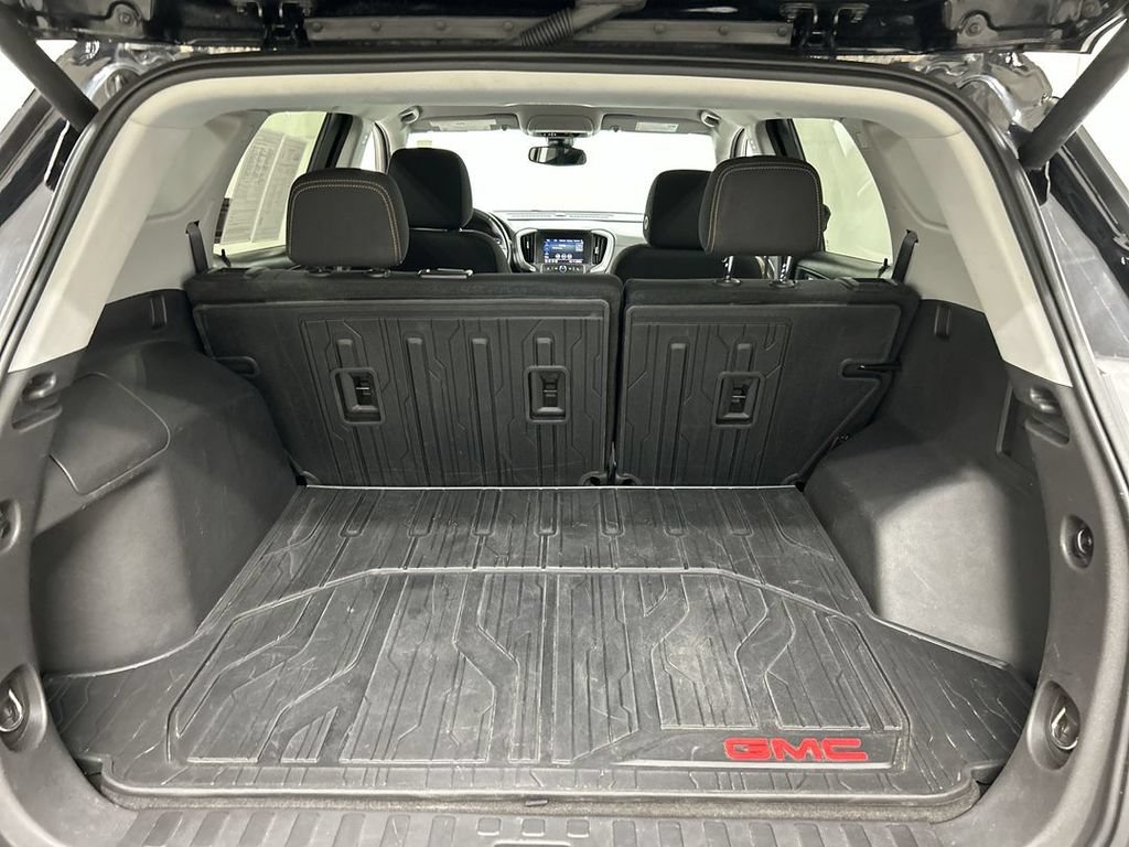 Used 2021 GMC Terrain SLE w/ Driver Convenience Package AWD/4WD image 21
