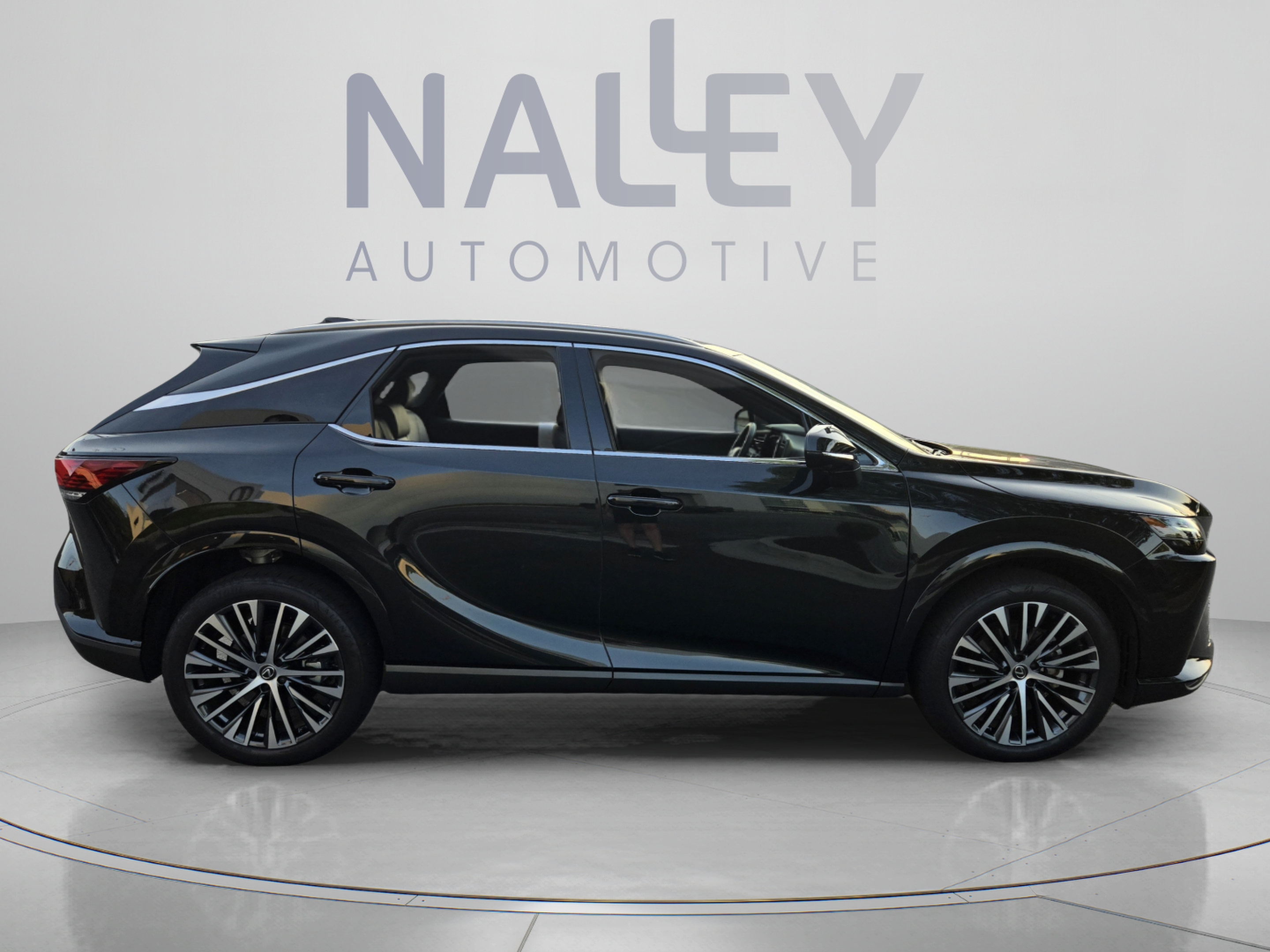 Certified 2025 Lexus RX 350 Premium Plus w/ Accessory Package (Z1) FWD image 5