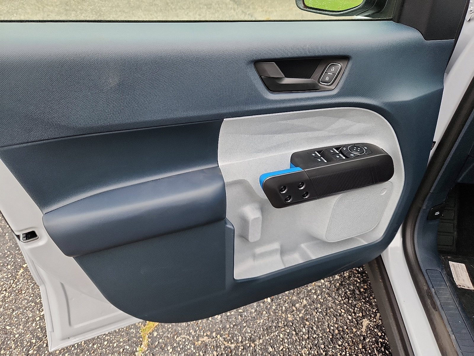 New 2025 Ford Maverick XLT w/ XLT Luxury Package image 8