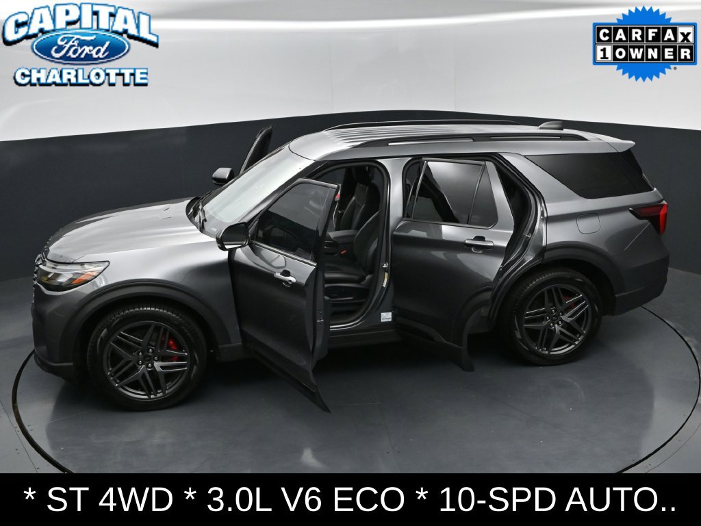 Used 2025 Ford Explorer ST AWD/4WD image 38