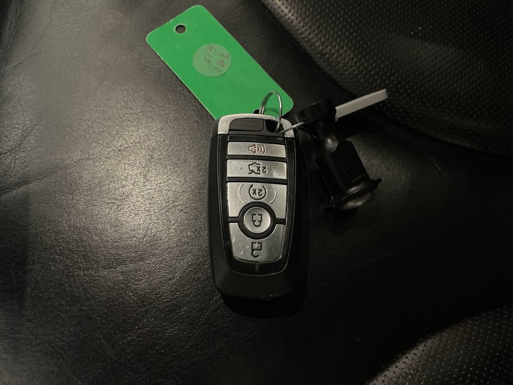 Used 2015 Lincoln MKC AWD w/ Equipment Group 101A Select image 28