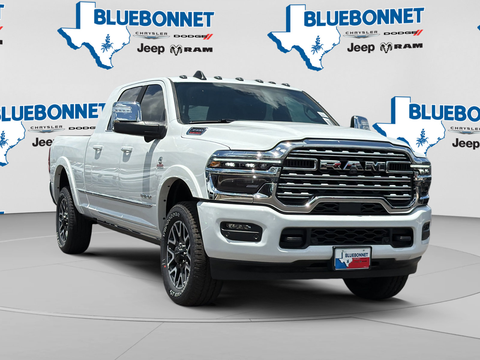 Certified 2026 RAM 3500 Limited AWD/4WD image 3