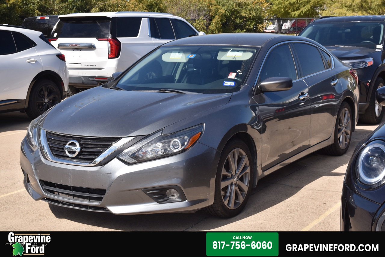 Used 2018 Nissan Altima 2.5 SR w/ SR Special Edition