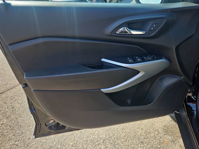 Used 2024 Chevrolet Trax LS FWD image 10