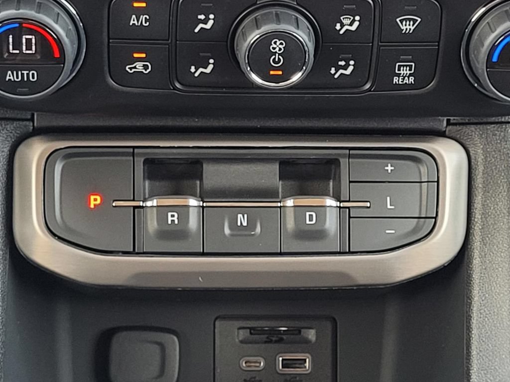 Used 2023 GMC Acadia Denali w/ Trailering Package FWD image 19