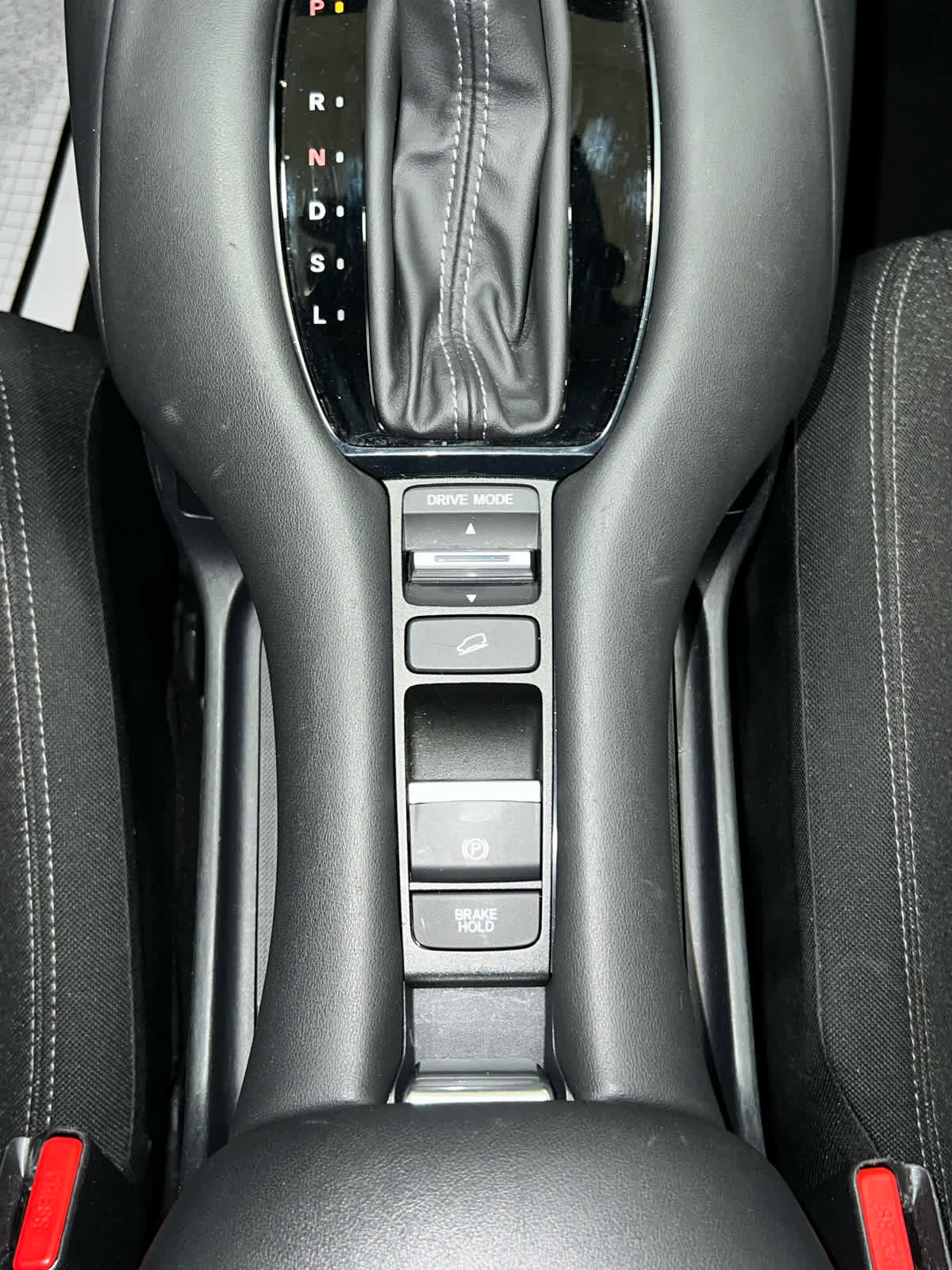 Used 2023 Honda HR-V LX image 28