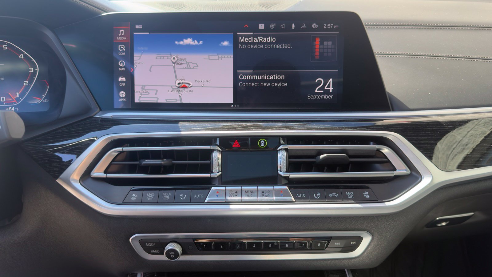 Used 2021 BMW X7 M50i AWD/4WD image 18